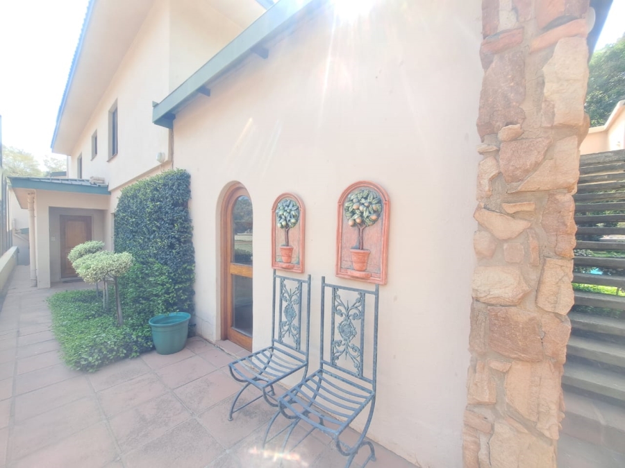 5 Bedroom Property for Sale in Cashan North West
